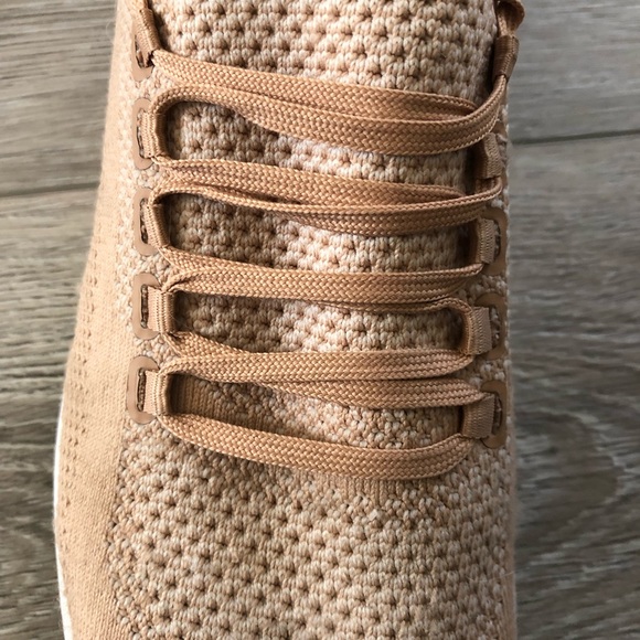 APL Shoes - Picture 12 of 15